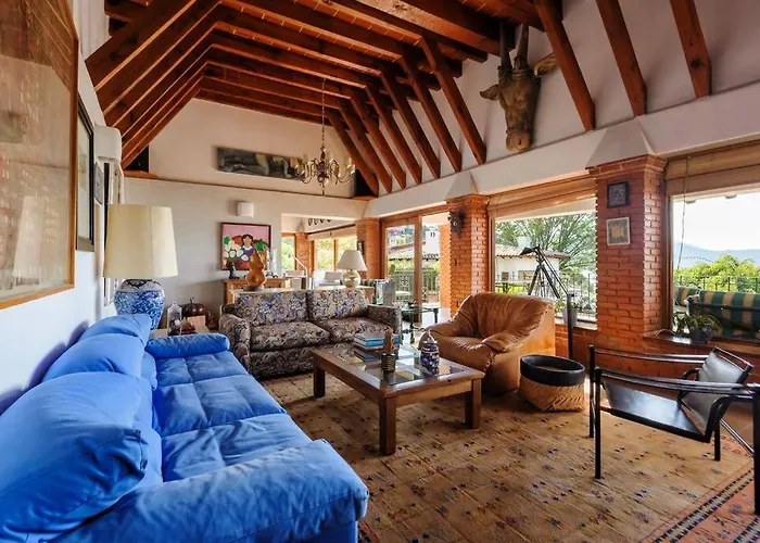 Casa Waleska With A View Of Valle Lake